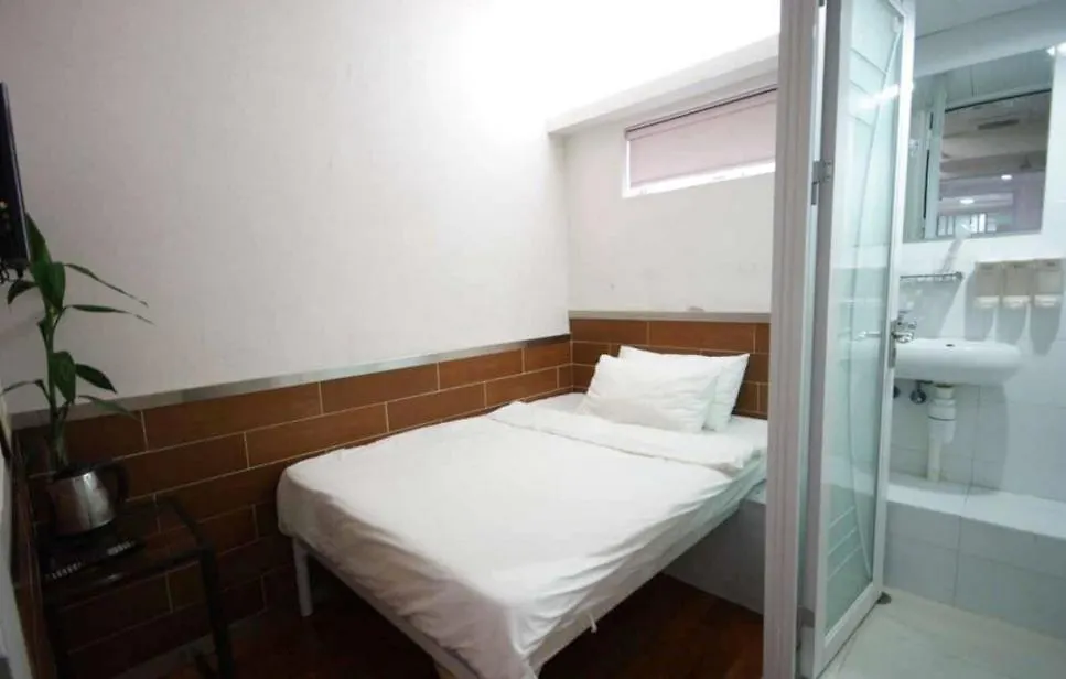 Ring Wood Guest House Kowloon